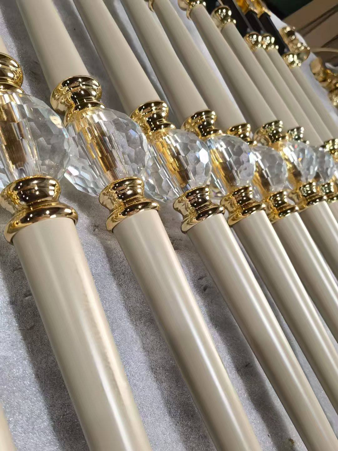 Ebony Pearl Ansicht 1